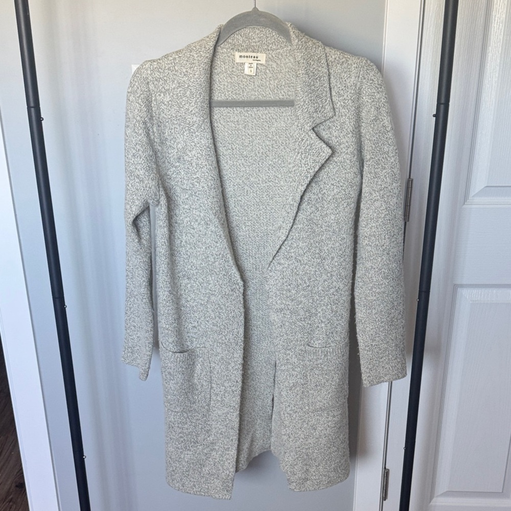 Monteau Gray Open-Front Sweater